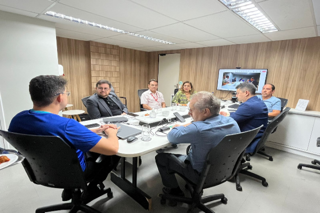 Comissão Nacional dos Funcionários do BNB se reúne com a Diretoria da CAMED e apresenta pautas dos associados