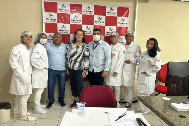 SEEBF/PI promoveu campanha de vacinação na sede do Sindicato para ativos e aposentados